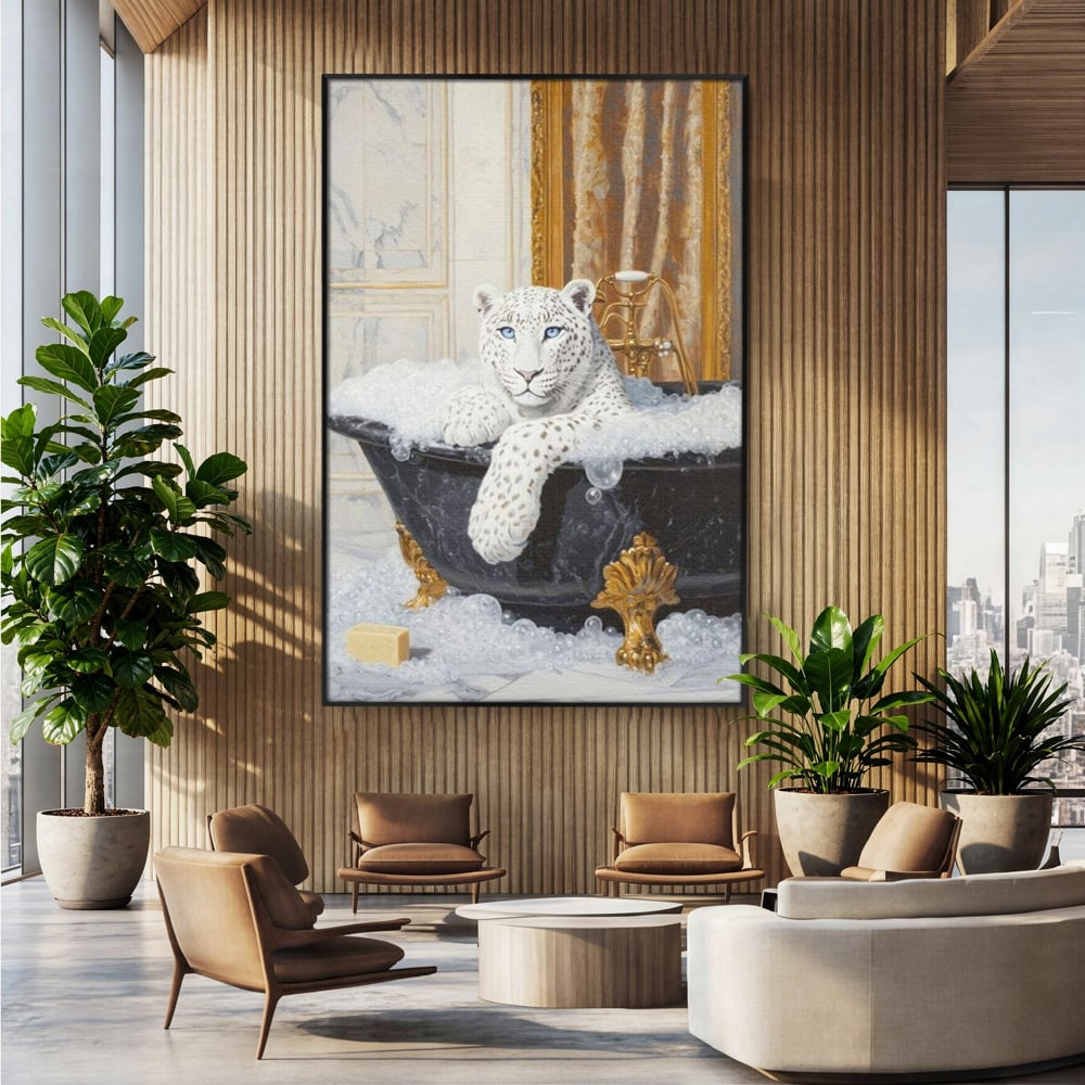 Tablou canvas cu tablou canvas cu leopard alb in cada, in rama de aluminiu negru, pe perete intr-un birou